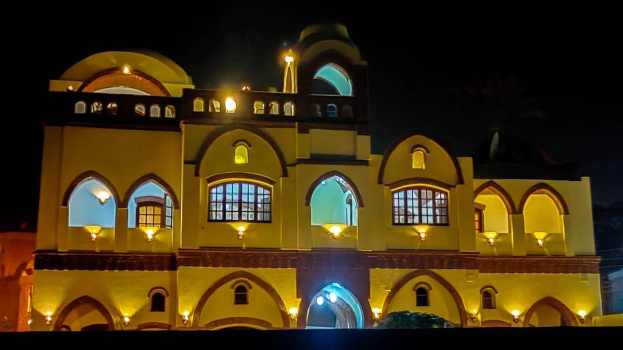 Tasneem Palace Луксор Экстерьер фото